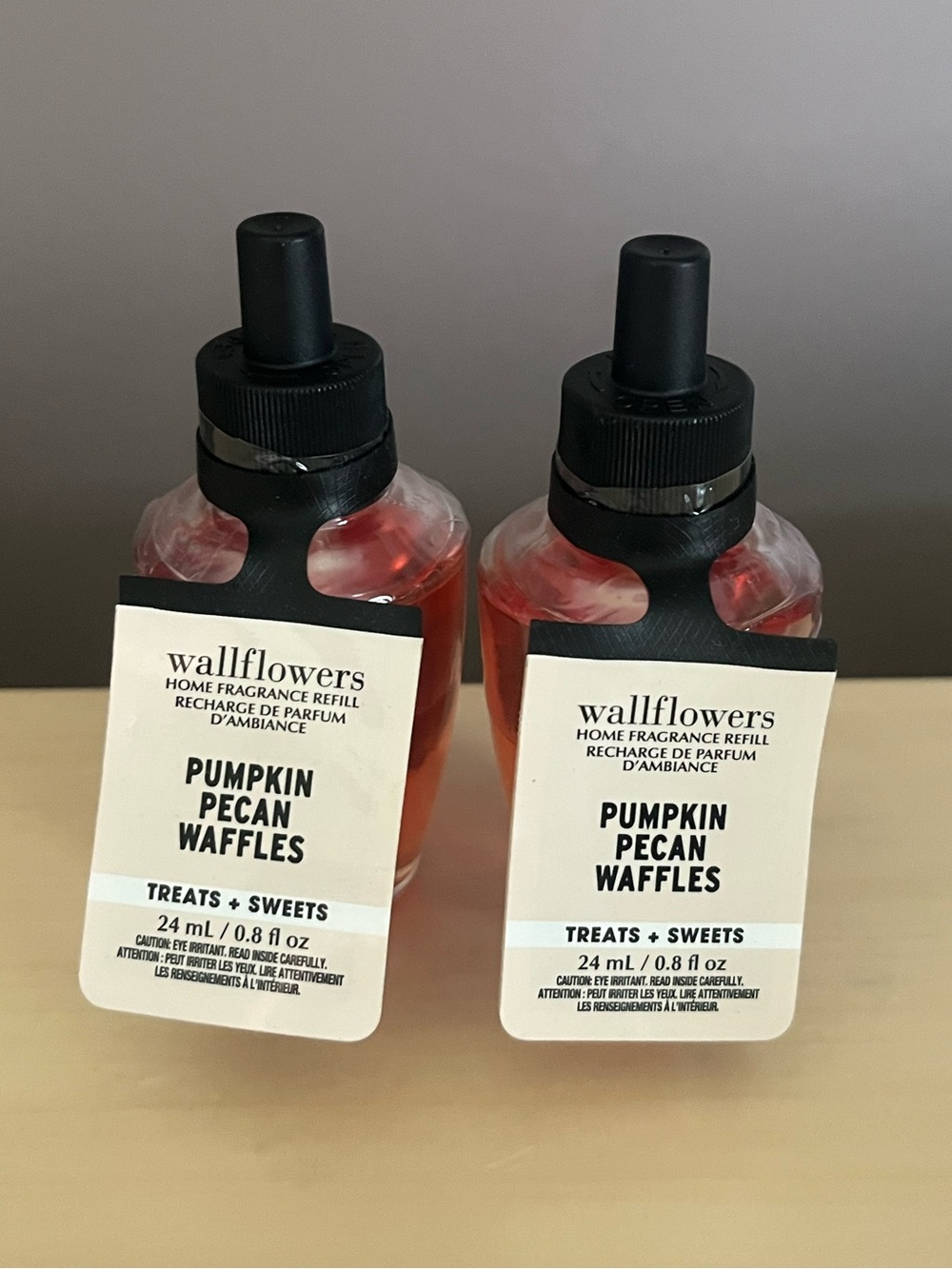 New Two White Barn Bath Body Works Pumpkin Pecan Waffles Wallflowers Refills